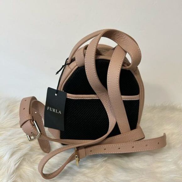 Furla Frida Mini backpack in Moonstone ( pale pink) with Rose Gold hardware New - Picture 7 of 12